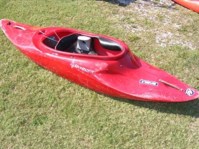 AAA kayak dagger.jpg